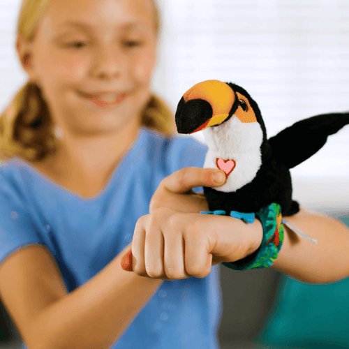 Pájaros Interactivo con Muñequera Repiten Aletean y Cantan - Happy Yappers Tucán