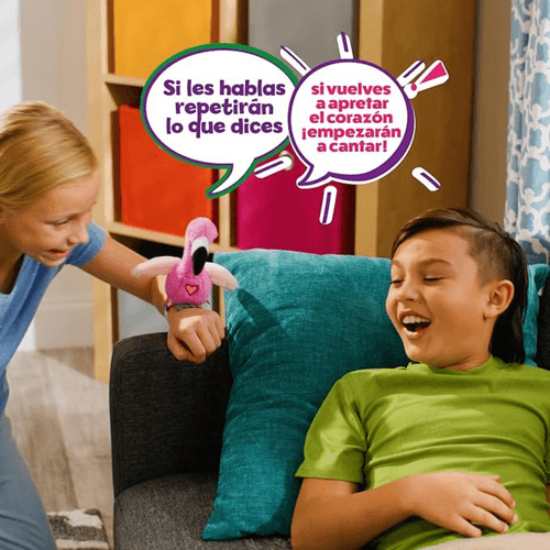 Pájaros Interactivo con Muñequera Repiten Aletean y Cantan - Happy Yappers Flamingo